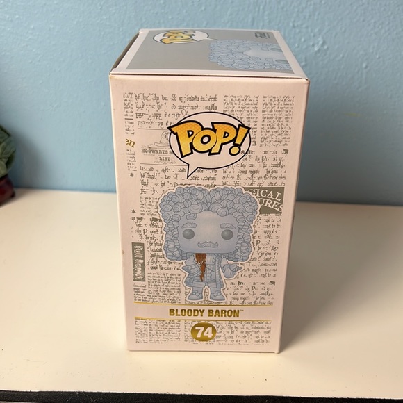 Funko Pop Harry Potter Bloody Baron 74 in Protector - Picture 4 of 8
